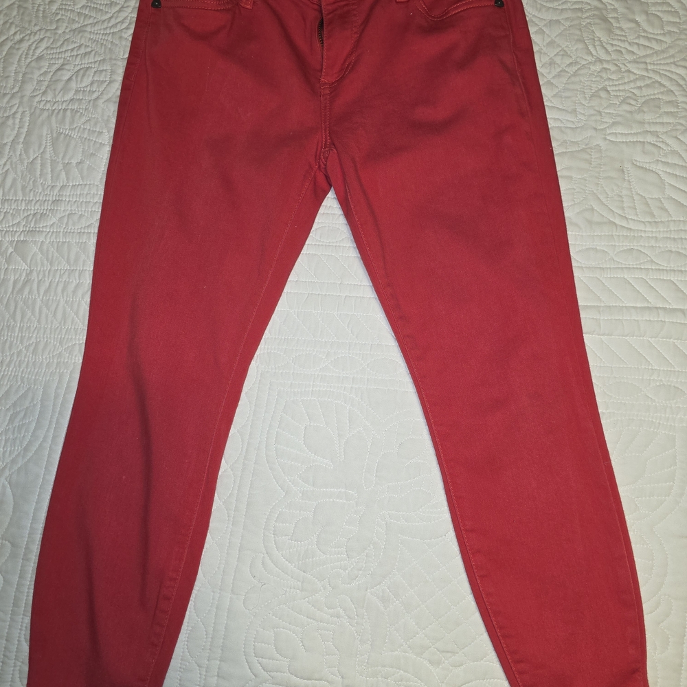 Kut from the Kloth Vibrant Red Cropped Pants